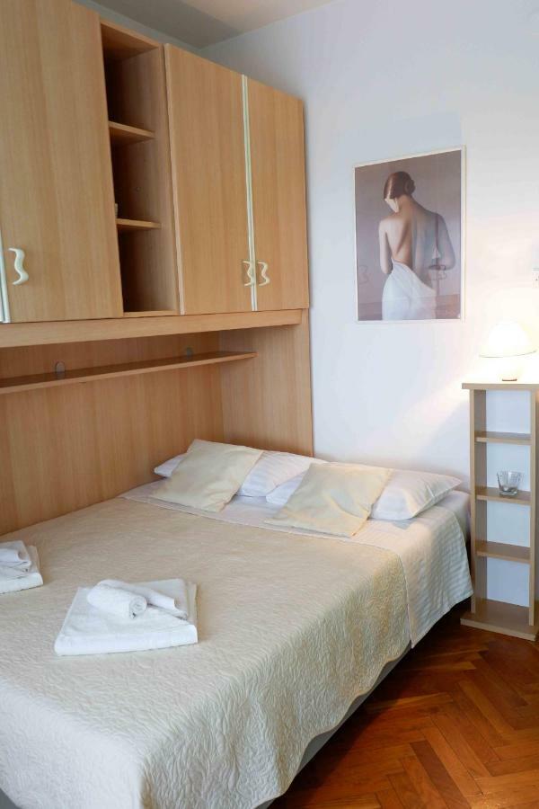 Apartment Ponos Đảo Krk Ngoại thất bức ảnh
