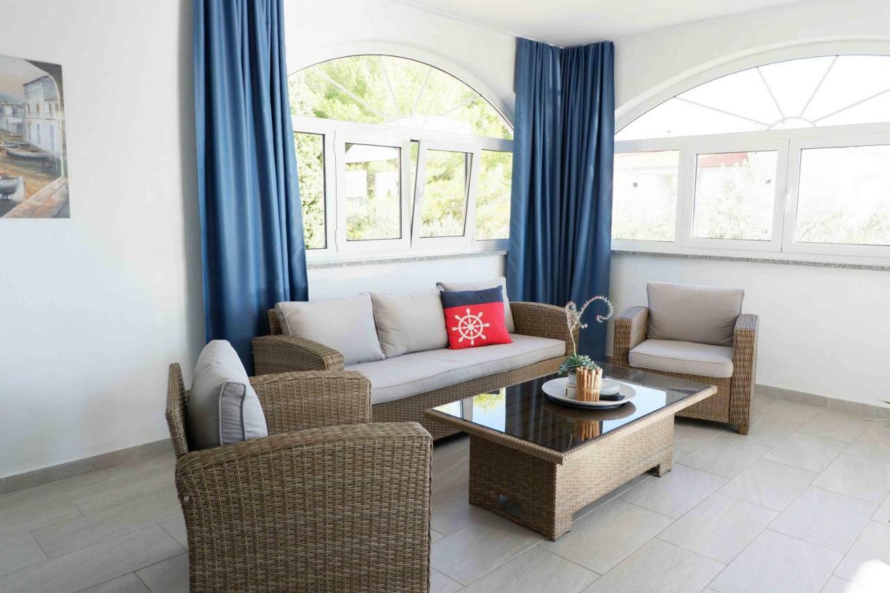 Apartment Ponos Đảo Krk Ngoại thất bức ảnh